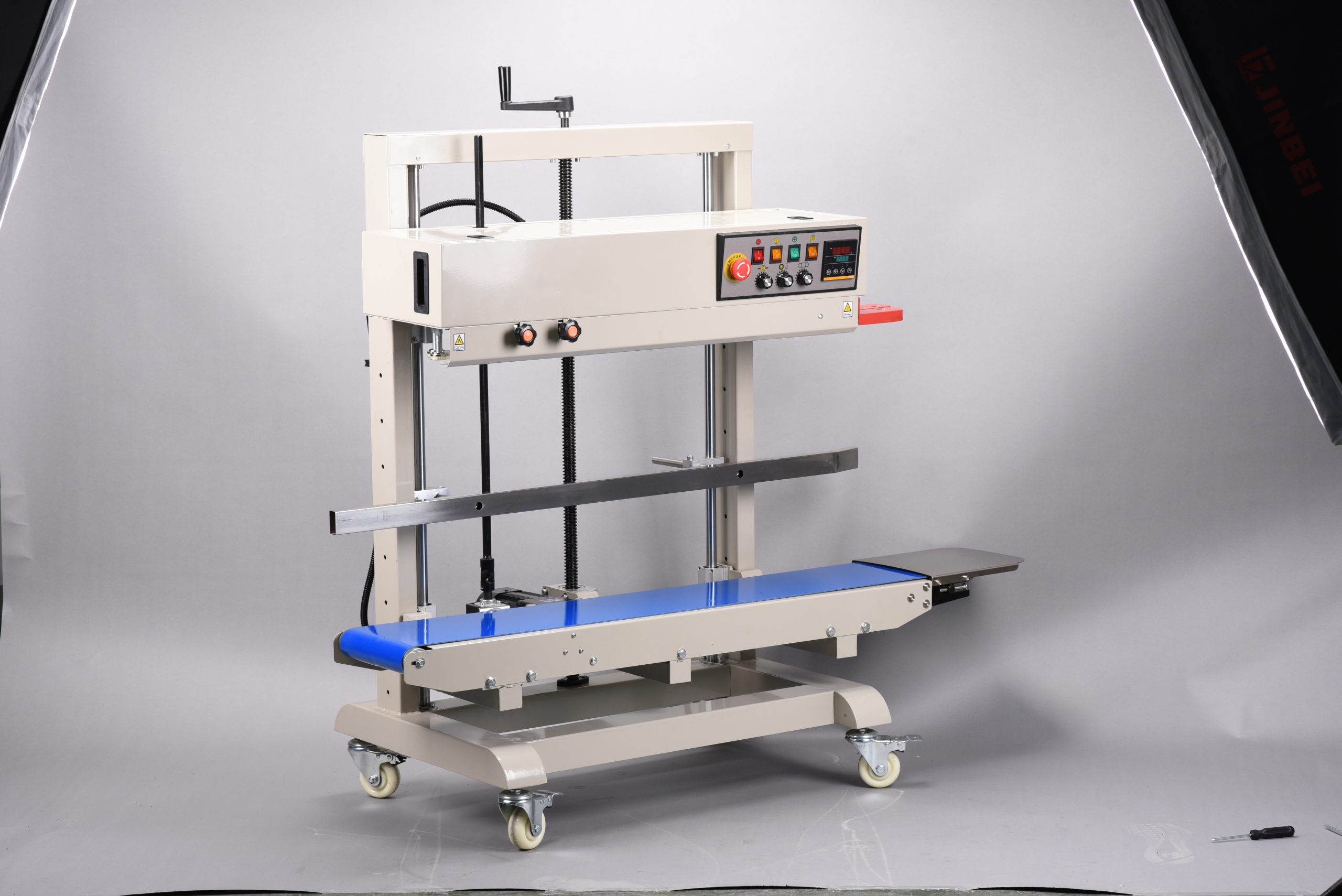 Beijue FR-1200B vertical sealing packaging machine